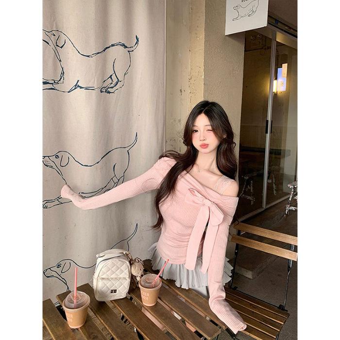 

[Mousse Cashmere] Gentle one-word shoulder bow T-shirt women s autumn slim-fit knitted sweater XL