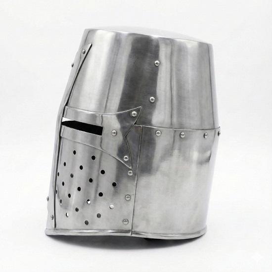 Handgefertigter Mittelalterlicher Ritter Großhelm Kreuzritter Templer Rüstung Polierter Stahlhelm für Cosplay, LARP und Heimdekoration