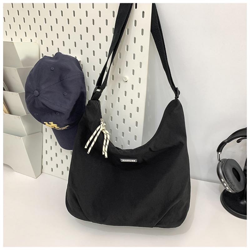 

Winter new large-capacity casual women s bag fashion high-end tote bag versatile shoulder messenger bag чёрный