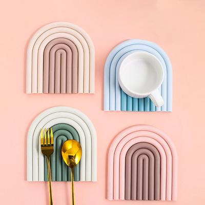 Silicone Placemats Heat Insulation Table Mat Anti-skid Cup Pads Tea Cup Milk Mug Coffee Cup Coasters Kitchen Tool