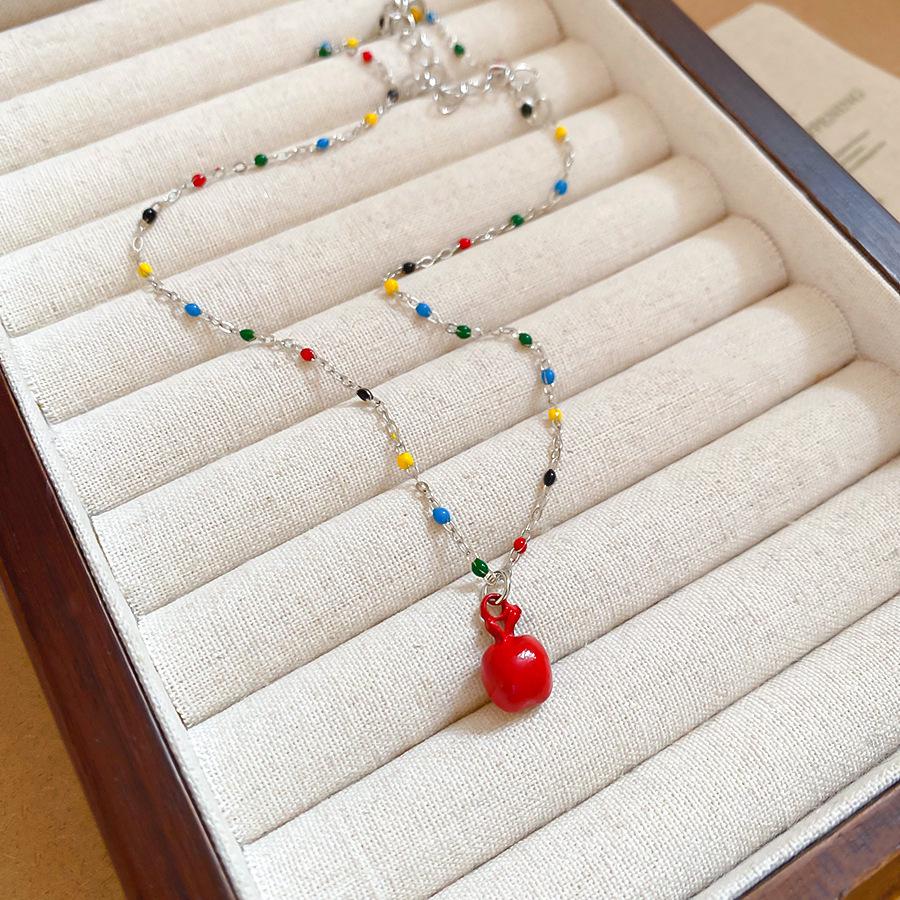 Retro Irregular Bow & Heart Tassel Necklace - Cool Versatile Clavicle Chain for Autumn & Winter