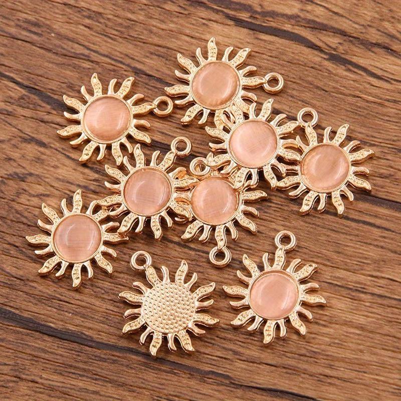 10 Pieces Sun Pendant, Diy Jewelry - Silver Plated Jewelry Making Accessories for Bracelets, Necklaces and Earrings