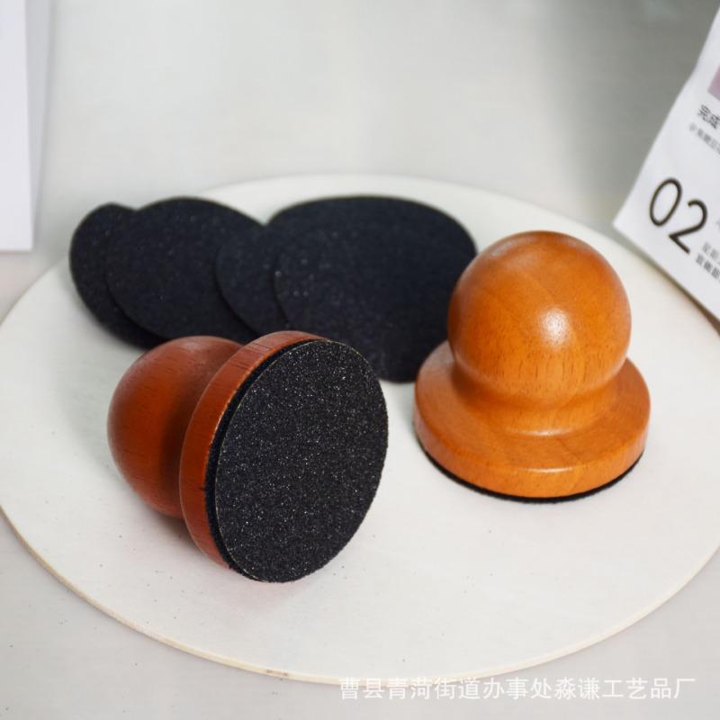Wooden Pet Cat and Dog Nail Scraper Solid Wood Pet File Board Convenient Round Cat Nail Repair Board