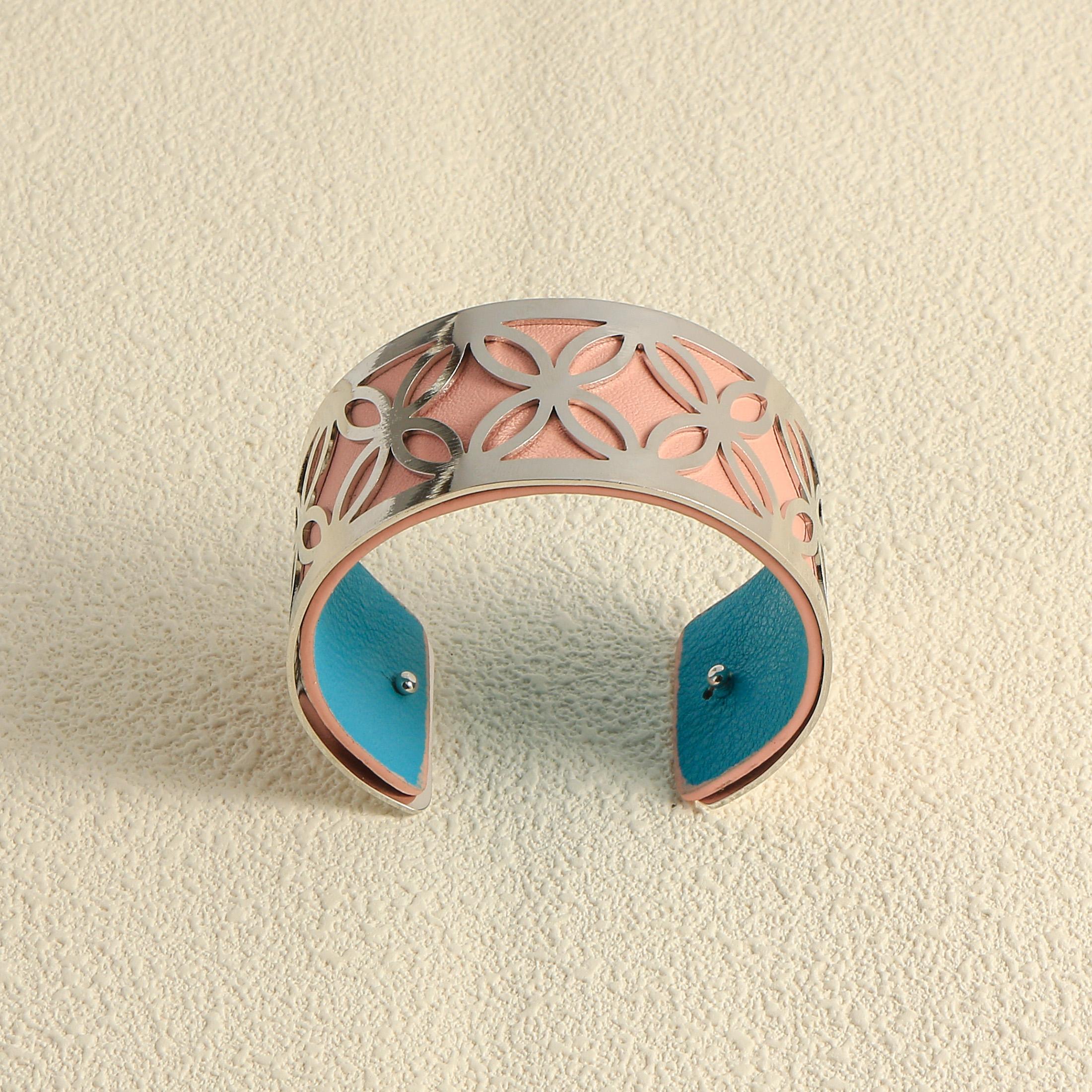 

Georgette Geometric Symmetric Decoration Double sided Interchangeable Leather Women s Fashion Jewelry Party Open Cuff Bracelet