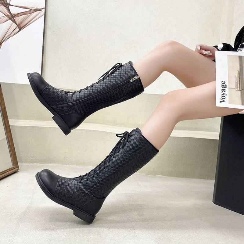 

Осень и зима однотонные родительско-детские ботинки Мартин резиновая толстая подошва нескользящие детские кожаные ботинки для среднего и старшего возраста новые на задней молнии высокие бо 39 (inner length 24.5cm)