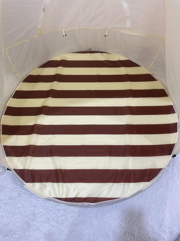Portable Quick-Open Family Picnic Tent for Children - Easy Setup & Lightweight