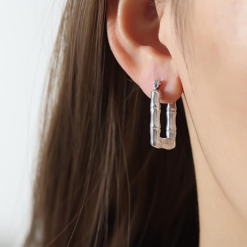 Baroque Retro 18K Gold-Plated Titanium Square Triangle Earrings - Non-Fading Personalized Accessories for Women