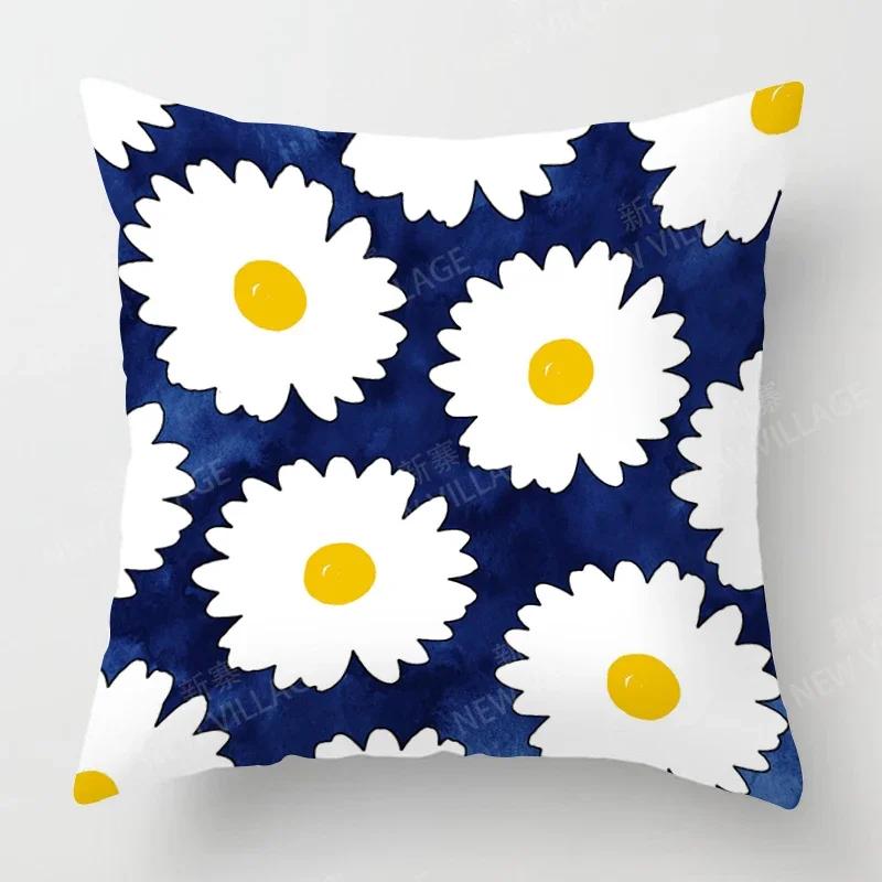Doplňte dekoraci svého obývacího pokoje stylovým geometrickým povlakem na polštář v modrobílém květinovém vzoru Home Decor 45x45 40x40