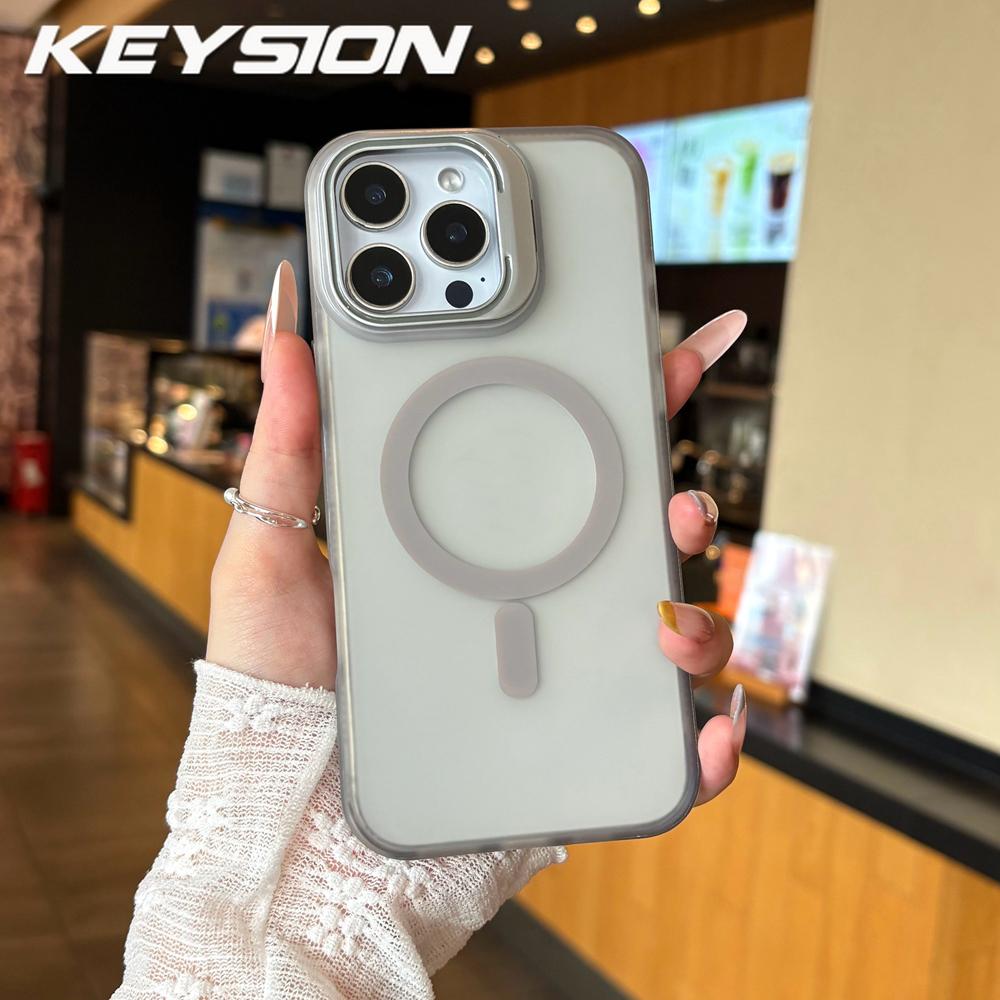 

KEYSION Matte Translucent Lens Stand Phone Case for MagSafe for iPhone 13 14 15 Pro Max Magnetic Shockproof Back Cover for iPhone 13 Pro Max сірий