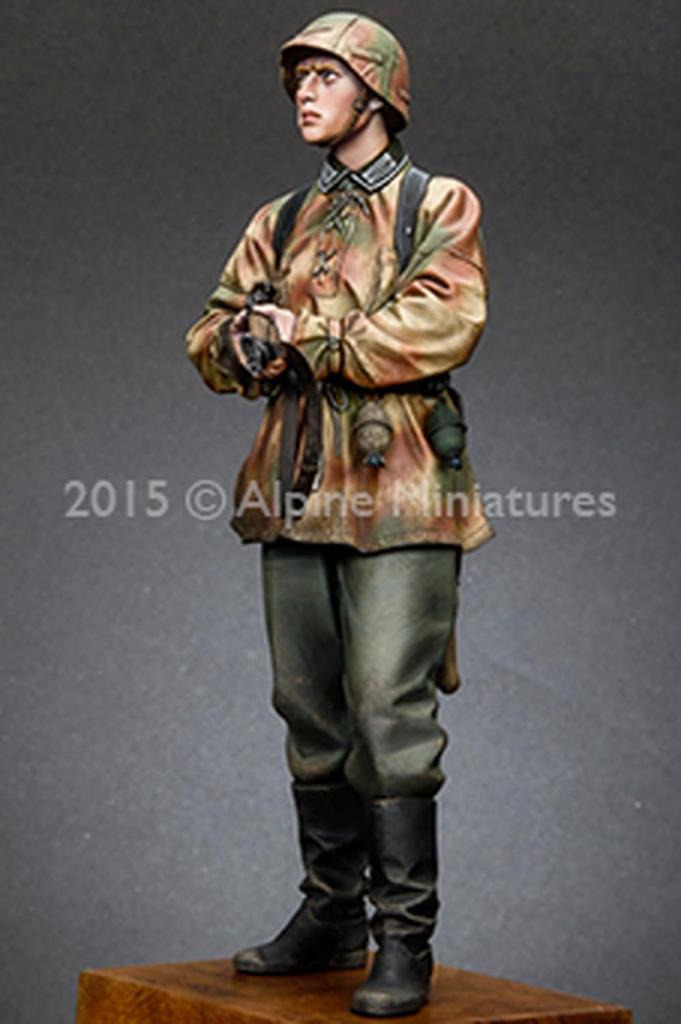 Alpine Miniatures scale Panzergrenadier Feldherrenhalle Resin Kit AM16030 1/16 (person)