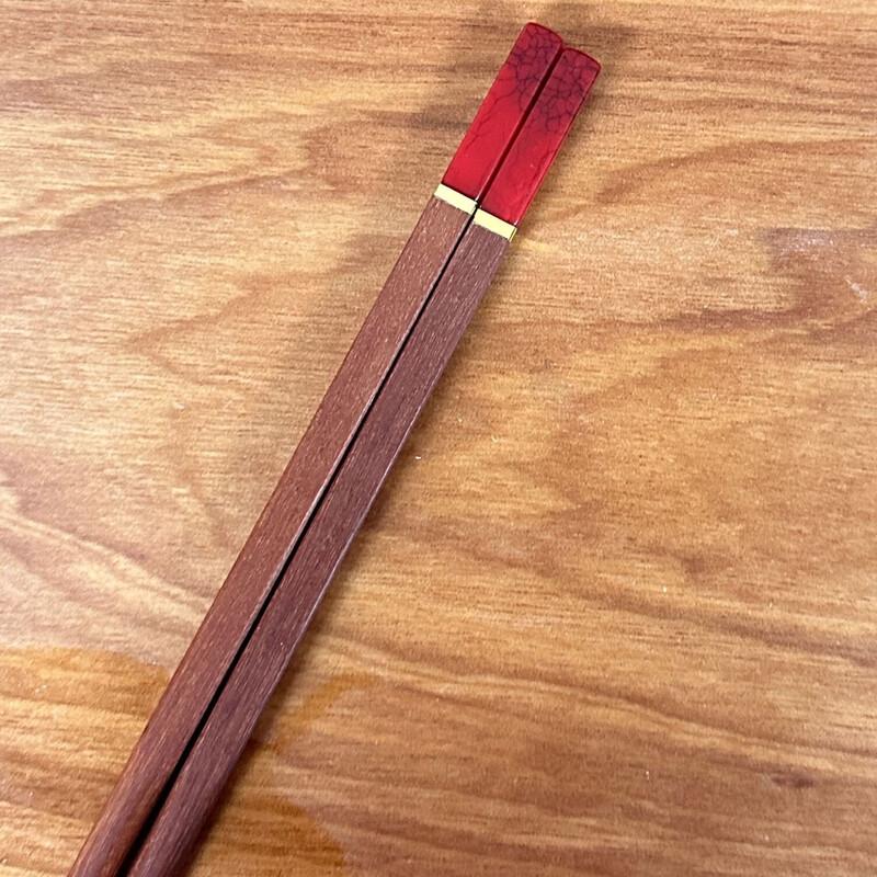 Zuo Zhi Xun Chicken Wing Wood & Red Sandalwood Chopsticks Set