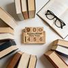 Yousheng Book Read This Year Counter Wooden Reading Challenge Tracker with Number Cubes Bookshelf Decoration Book Lovers Bookworm Gift