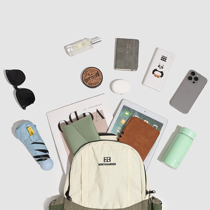 Lightweight Travel Contrast Backpack Student Schoolbag Women's Large Capacity Commuter Backpack