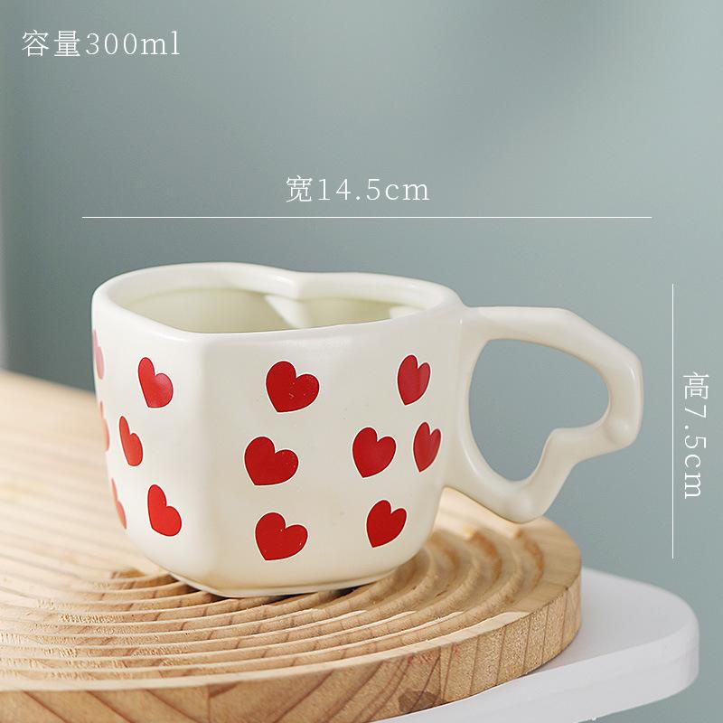 300ML European Ceramic Heart Coffee Cup Exquisite Afternoon Tea Flower Tea Latte Coffee Mug Home Use Heart-shaped Breakfast Mug