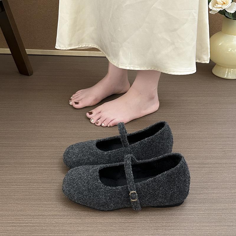 Retro Flat-bottomed Woolen Round Head One-word Buckle Single Shoes for Women's 2025 Autumn and Winter New Plush Flat-bottomed Mary Jane Mao Shoes
