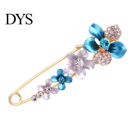 Cardigan Brooch Pin 3D Flower Decor Scarf with Rhinestone Stable Lock Inlay Thick Anti-exposure Suits Coats Sweaters Shawl Buckle
