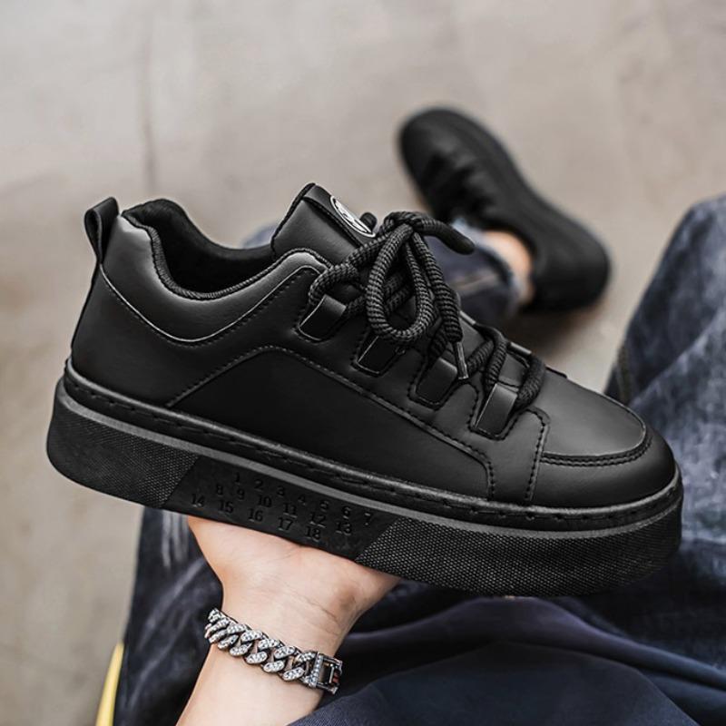 Mode Weiße Herren Flats Schuhe Plateau Lässige Sportschuhe Mann Atmungsaktive Elevator Leder Lauf-Sneaker Studenten Boardschuhe Zapatos