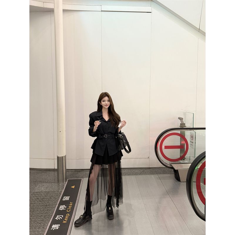 

Kumikumi Ретро Комплект Продвинутый Чувственный Полосатый Рубашки с Длинным Рукавом Женский Осень Сетчатая Лоскутная Юбка Комплект из Двух Предметов Black overskirt L