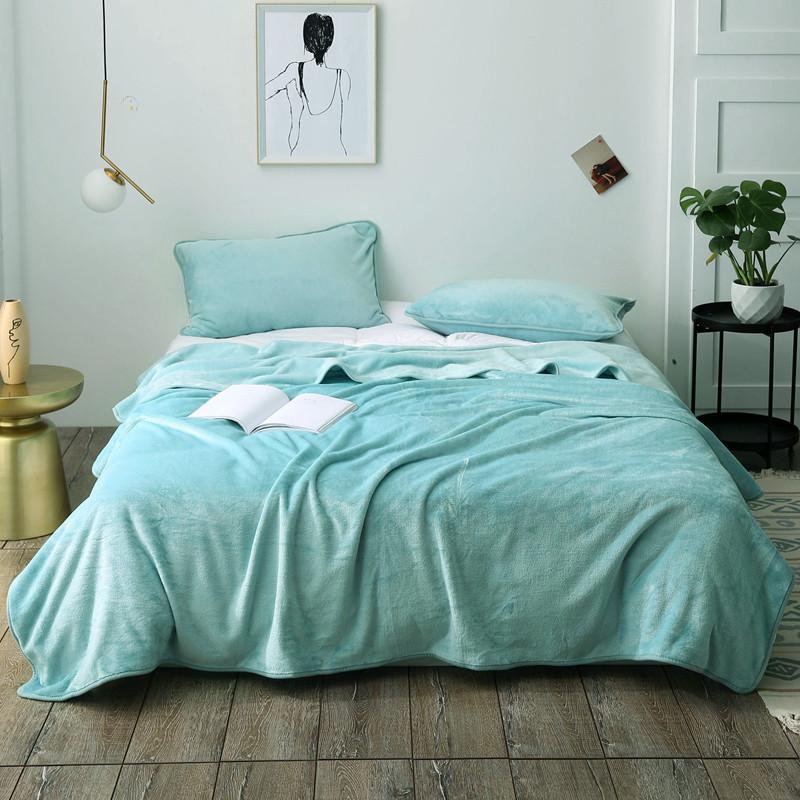 1pc Black Blanket Flannel Plaid Bed Blankets Plain Color Bedsheet Sofa Towel Nap Shawl Soft Blanket Plaids manta (No Pillowcase)