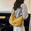 Lightweight Nylon Crossbody Bag for Women – Sleek & Water-Resistant Design with Adjustable Strap, Perfect for Daily Use