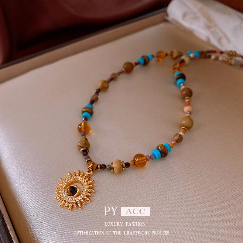 New Sun Pendant Necklace with Mirad Style, Versatile Clavicle Chain, and Niche Jewelry