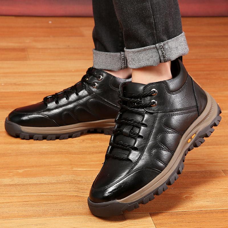 2024Men's British Fashion Casual Shoes Italian Breathable and Comfortable Running Non Slip Outdoor Lace Mountaineering Shoes