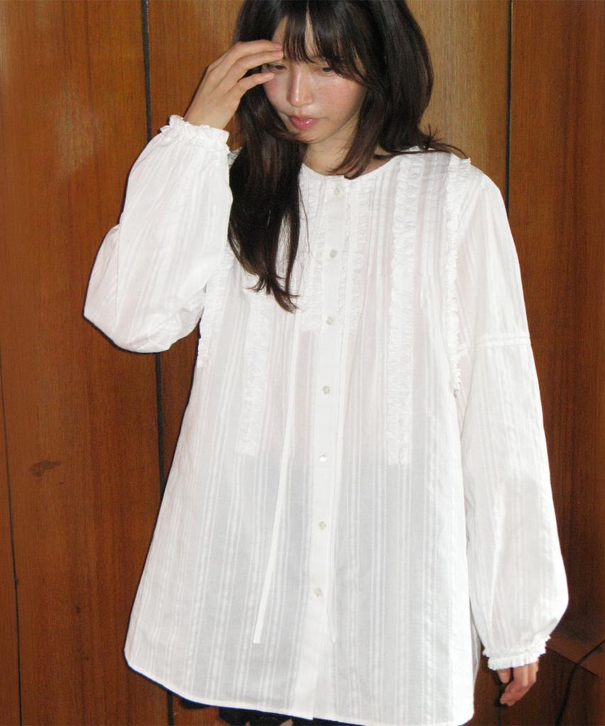 RONRON Lace Ruffle Blouse Ivory