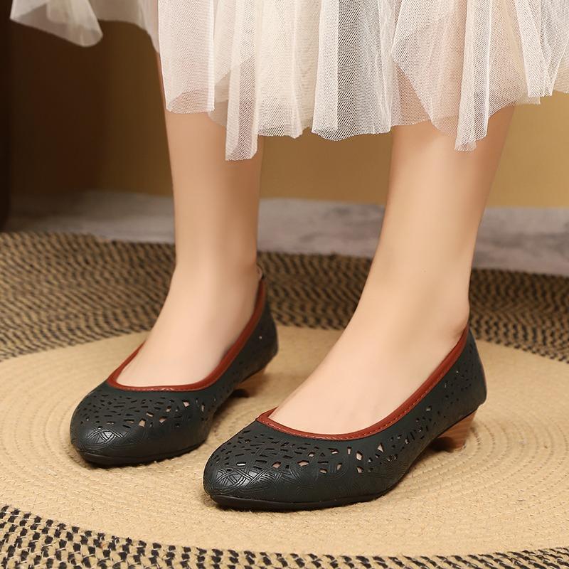 Fashion 2025 New Genuine Leather Ladies Breathable Hollow Summer Shoes Women Flats Slip-On Loafers Round Toe Soft Wedge Shoes Casual