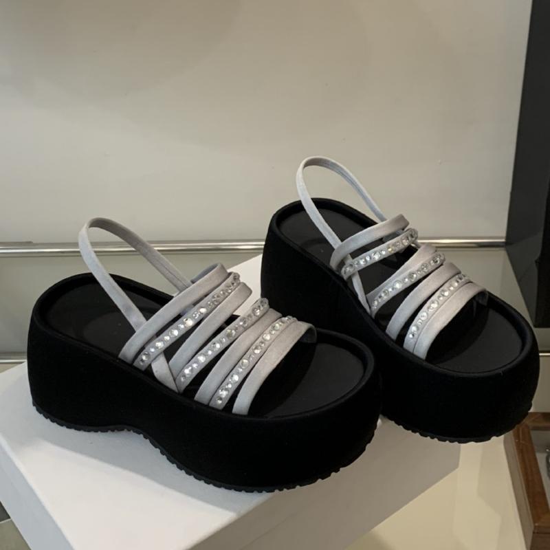 Bling Rhinestone Thick-Soled Open Toe Women Sandals 2025 Summer Fashion Design Retro Roman Ankle Strap Women Beach Slippers