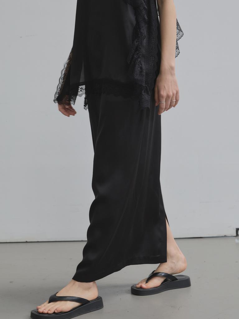 Eseuwaitussi Charmeuse Long Skirt_3Color
