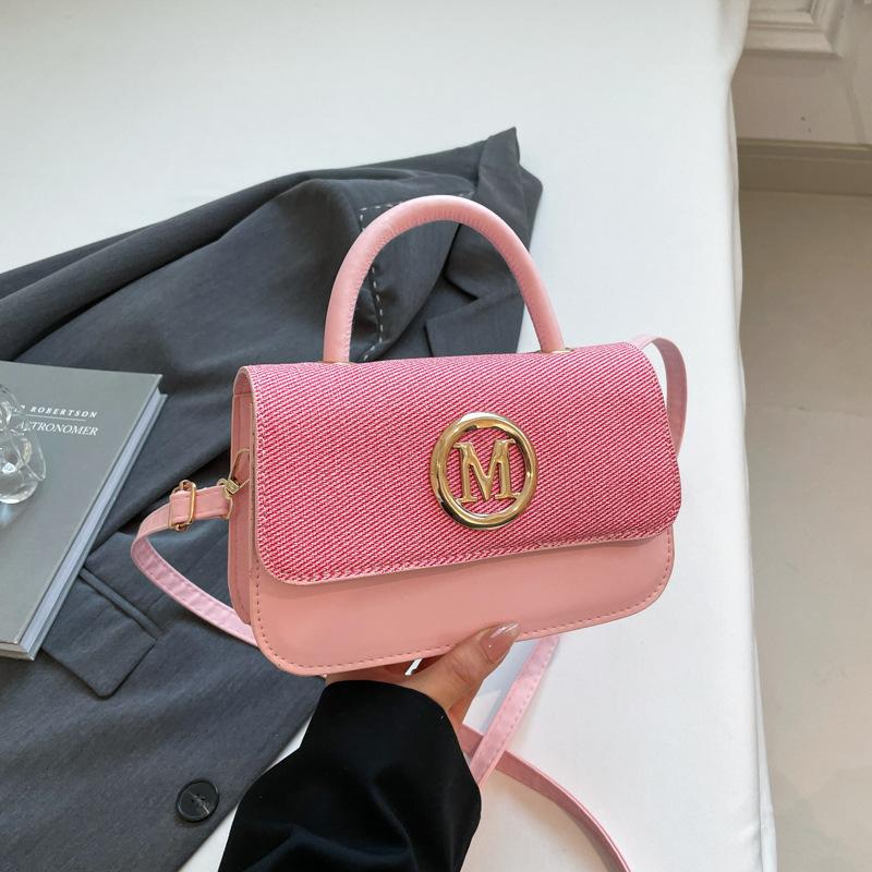 Popularna przenośna mała kwadratowa torba wiosenno-letnia nowa moda retro listowa torba na ramię listonoszka