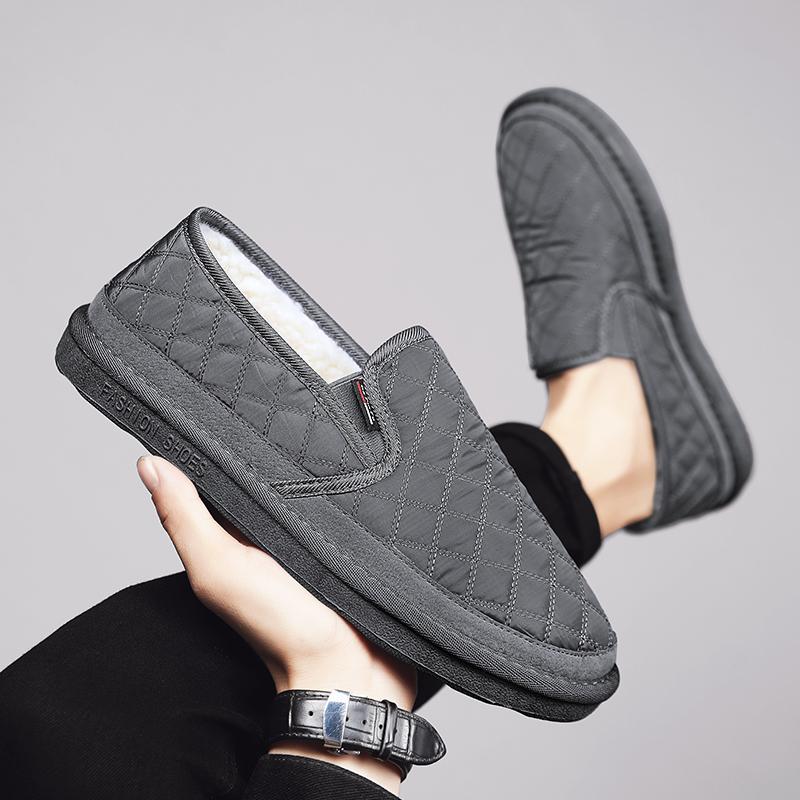 

New Style Outdoor winter Plush Warm men s shoes Comfortable cotton-padded shoes 39