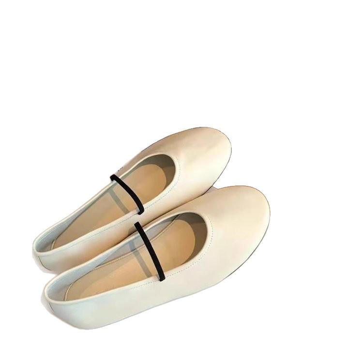 Soft-faced Round Head, Shallow Mouth, One Word with Flat-soled Mary Jane Shoes 2025 Autumn New Soft-soled Single Shoes, Grandma Small Leather Shoes