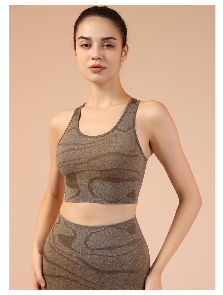 European American Yoga Sports Bra: Shock-Absorbing, Gathering Fit, Beautiful Back Design, Fitness Vest for Running and Yoga.