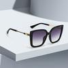 Women'S Fashionable Oversized Gradient Glasses - Rectangular Metal Frame with Decorative Hinge