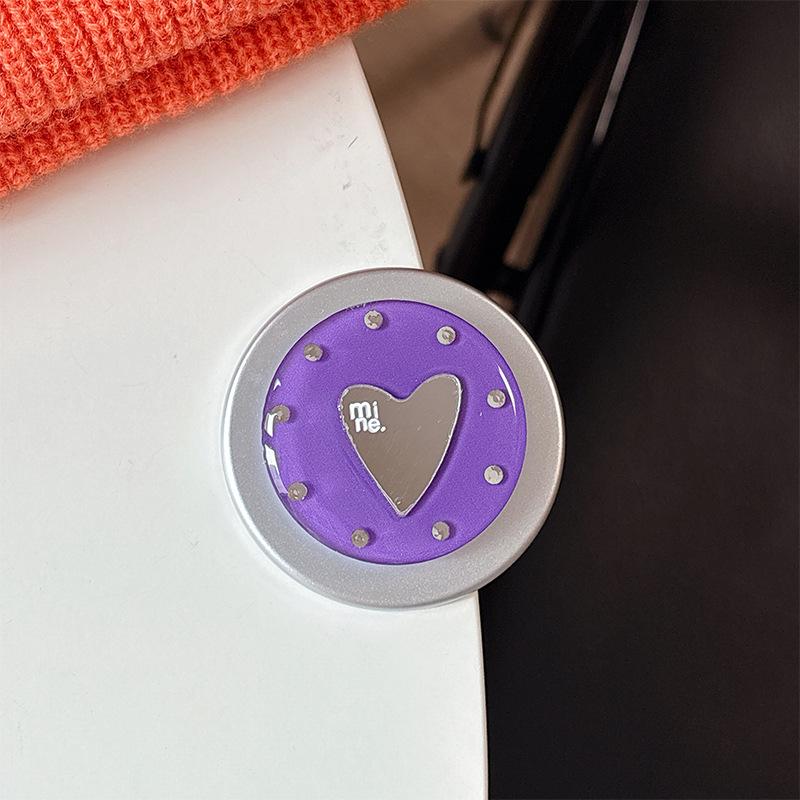 Creative Heart-Shaped Airbag Phone Holder & Retractable Desktop Stand for Watching Dramas