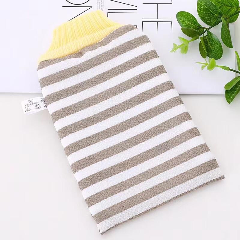 

Exfoliating Bath Mitts