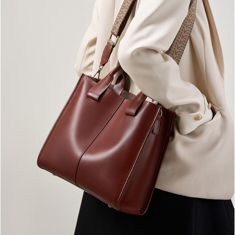 Women's Leather Crossbody Bag, Tote Bag, Large Capacity Bucket, Single-shoulder Handbag