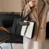 Fashion color matching large-capacity bag women's 2025 autumn new simple casual tote bag commuter shoulder bag