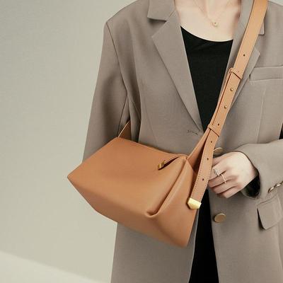 2024 Damen Schwarze Rindsleder Baguette Messenger Bag - Hochwertige Weiche Achsel-Sommertasche