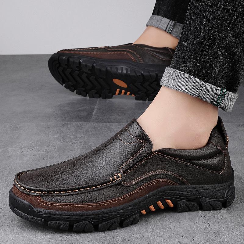 Men's Large Slip-On Leather Shoes: Breathable, Soft Sole, Anti-Slip Casual Comfort for Middle-Aged Dads