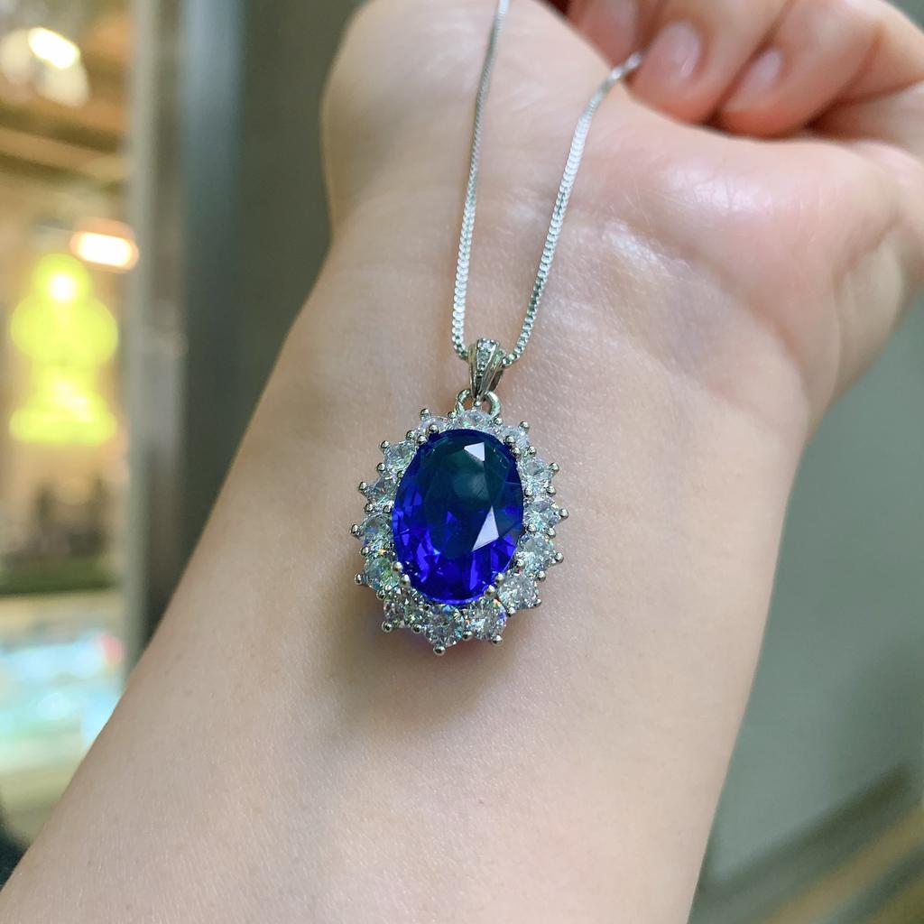 Jewelry Simulation Blue Glass Jewelry Set Main Stone Hanging 12 * 16 Ring 10 * 14 Ears 8 * 12