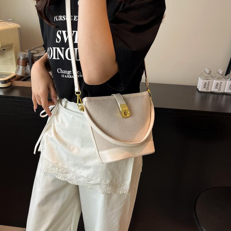 

Сумка Женская Новая Сумка-мессенджер белый