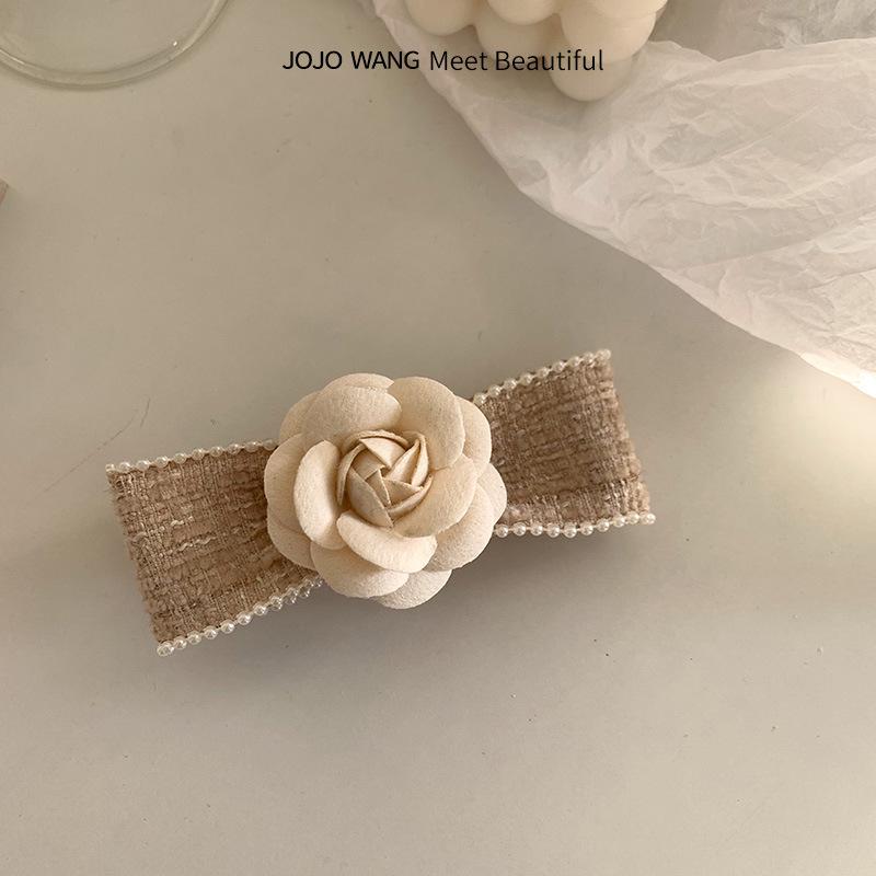 

Осенняя камелия ароматный бант заколка для волос: Стильный большой женский аксессуар для затылка.