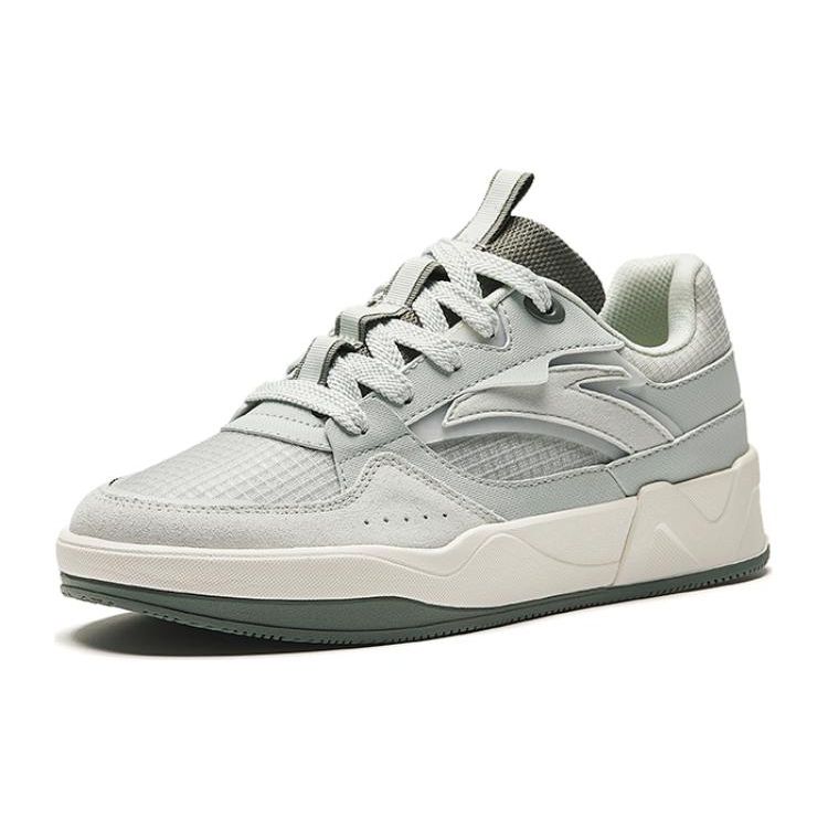 Anta Lifestyle Series Shock Absorbing Durable Low-Top Sneakers Women sneakers Green 922428007-3