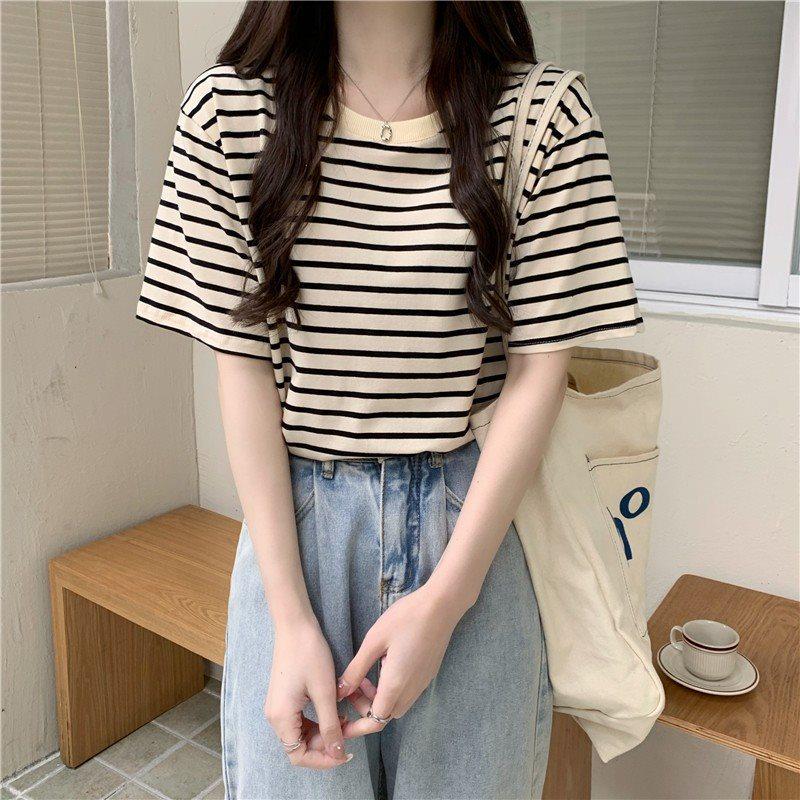 

2025 Женская шикарная полосатая футболка с коротким рукавом и круглым вырезом - Летний трендовый дизайн Small