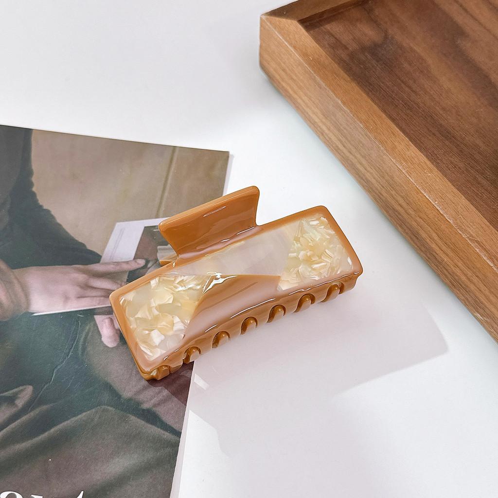 Chic Acetate Square Hair Claw Clip For Women In Fashionable Colors And Styles