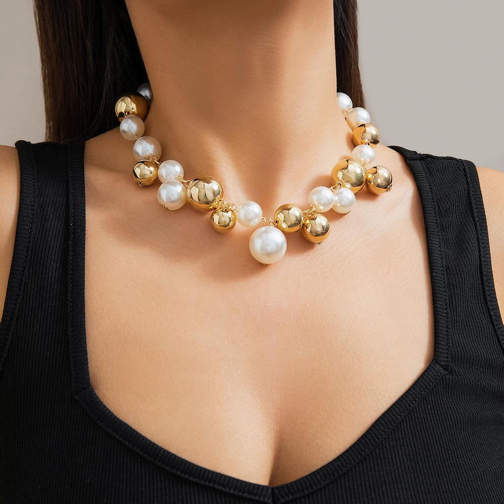 European and American jewelry, exaggerated cyberstyle multi-layer round bead stacking necklace, simple and personalized beaded necklace