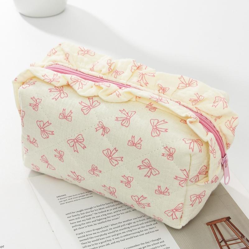 Makeup Organizer Bag Large Capacity Ruffled Edge Bow Floral Print Pen Storage for School Travel Work