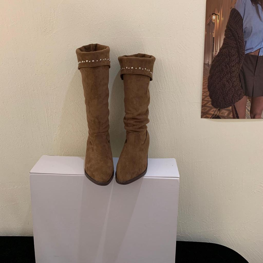 2025 Autumn and Winter New Retro British Style Thick Heel Mid-tube Boots Women's Thin Mid-heel Pointed Pile Knight Boots Women